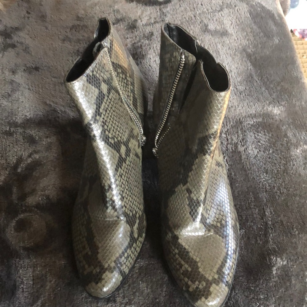 Faux sake skin booties